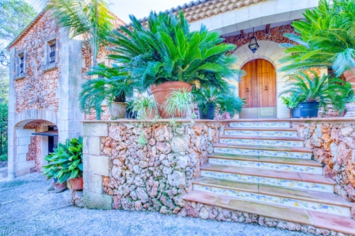 Villa traditionnelle avec licence touristique à Costa de los Pinos