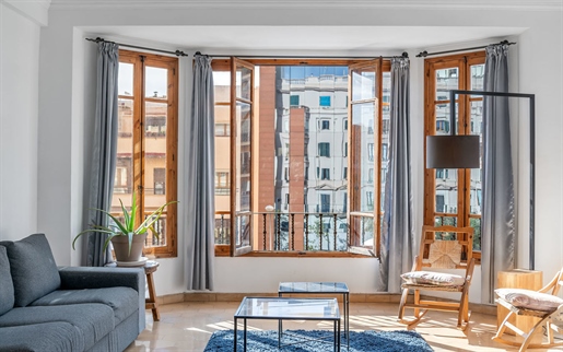 Apartamento de 5 dormitorios totalmente amueblado en el centro de Palma