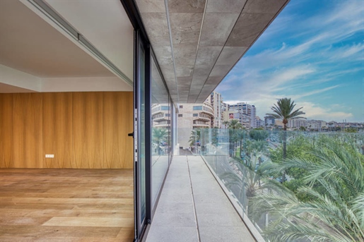 Luxus-Apartment in erster Meereslinie mit Meerblick in Palma