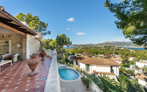 Mediterranean villa with pool, sea and mountain views in Santa Ponsa