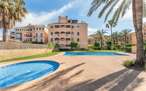 Aantrekkelijk appartement met gemeenschappelijk zwembad dicht bij de zee in Portixol