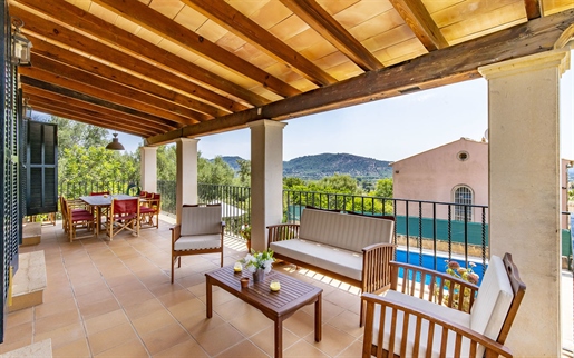 Villa rustique avec piscine d’eau salée et jardin à Alaró