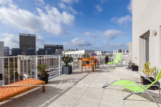 Nanterre University 5-room duplex with large terrace and balconies