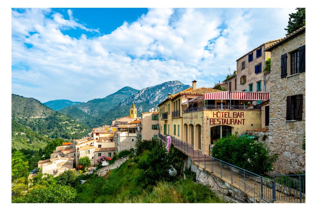 Exclusivity Sale Walls and Funds Hotel/Restaurant/Bar in Sainte Agnès