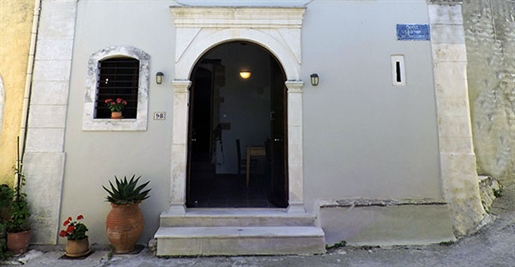 2 Chambres - Maison - Crète - À vendre - 18373-Hloh0402