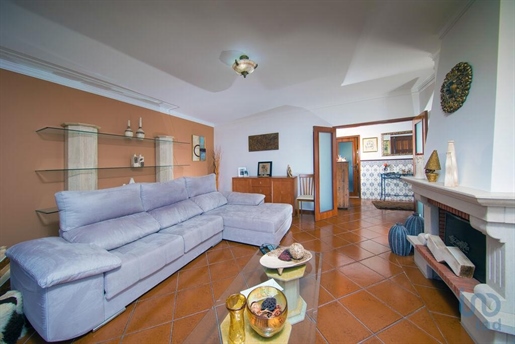 Apartment with 3 Rooms in Coimbra with 119,00 m²