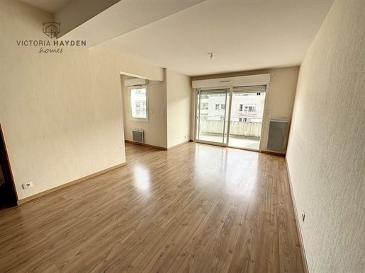 Pau - Between the university and the city center - Apartment with terrace