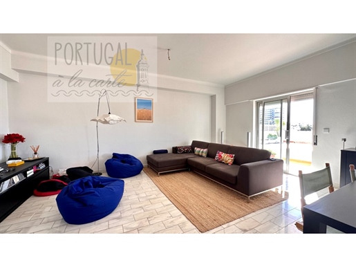 Flat | 3 Bedrooms | 116m2 | Terrace 120 m2| Parking | Storage room| near Faro Municipal Market