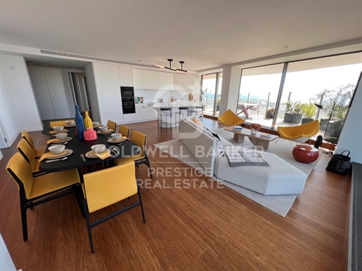 Flat with terrace of 57m2 in 18th floor