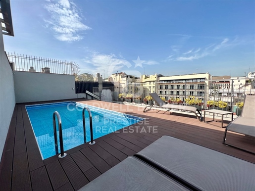 Elegante piso en venta en La Dreta de l'Eixample con piscina