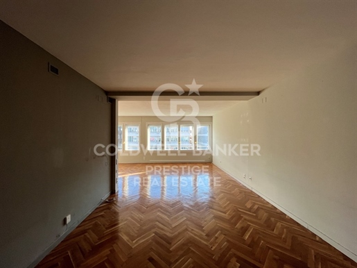 Köp: Lägenhet (08001)