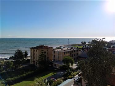 Sanremo (Im) Italia- appartamento 180mq