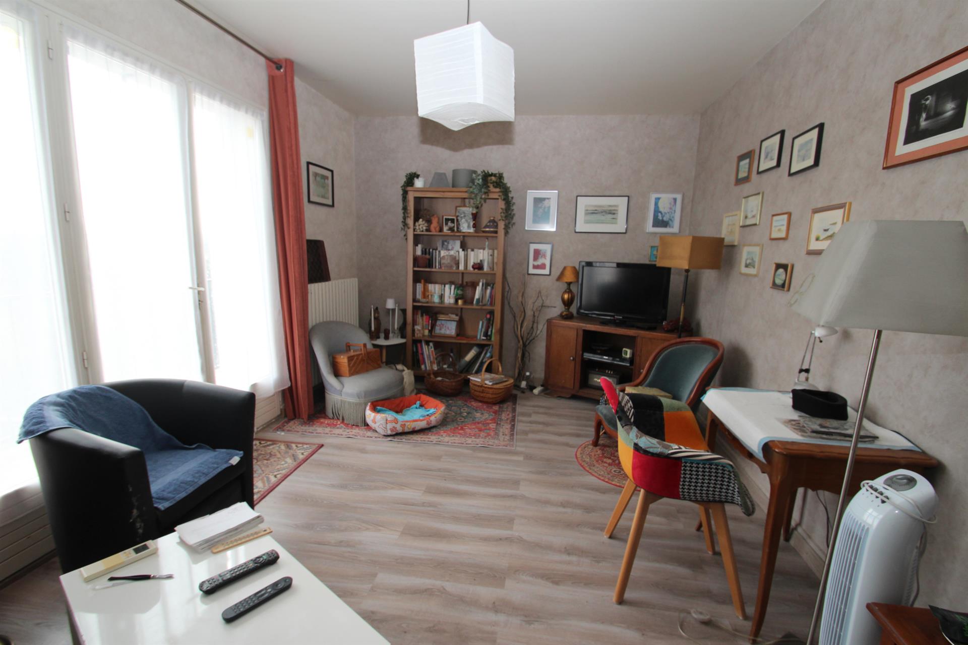 Maison à vendre, 89m², Champvert