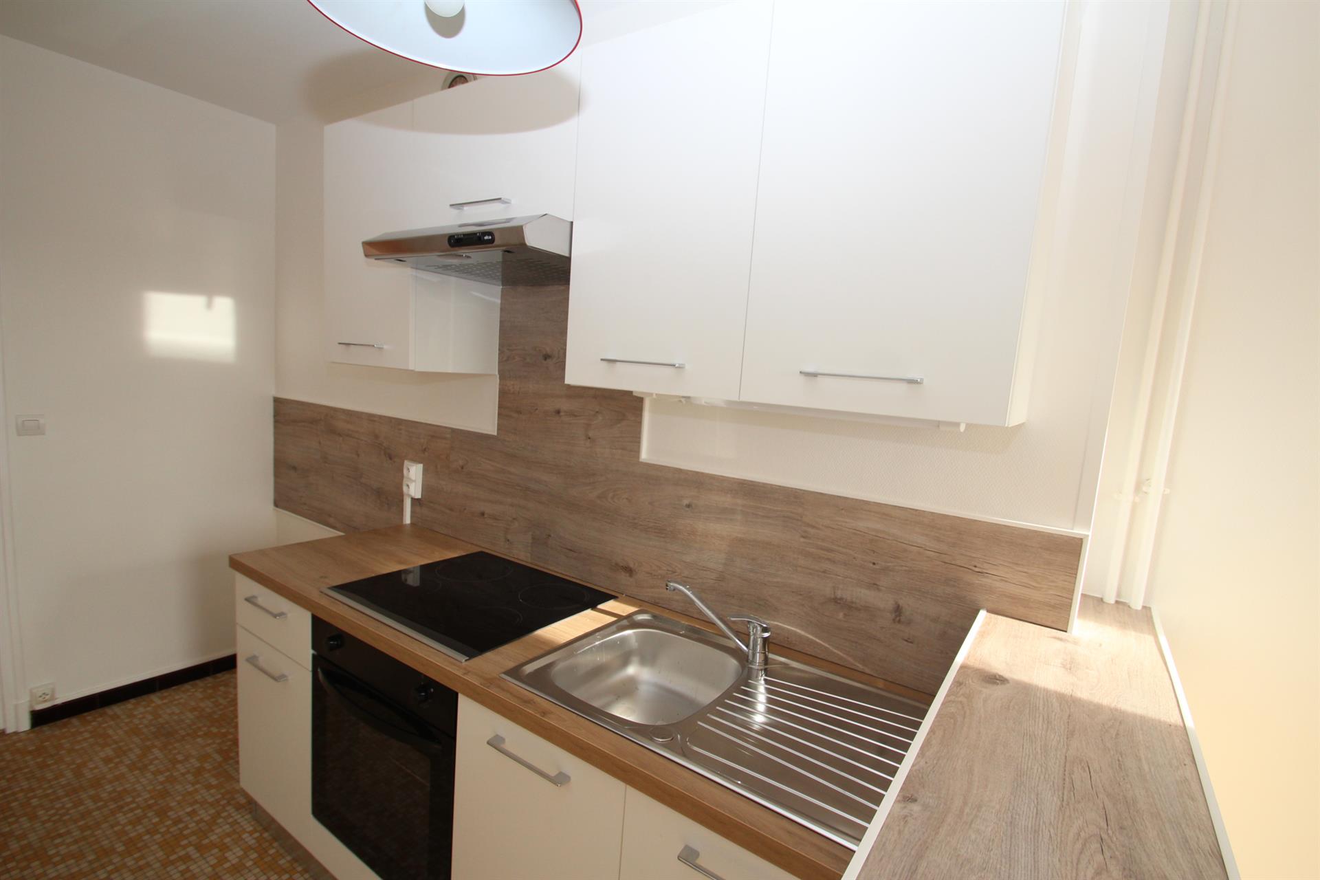 Appartement à louer, 51m², Decize