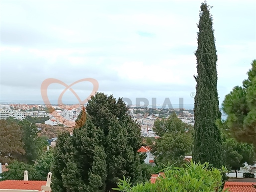 Studio with pool and sea view for sale in Albufeira