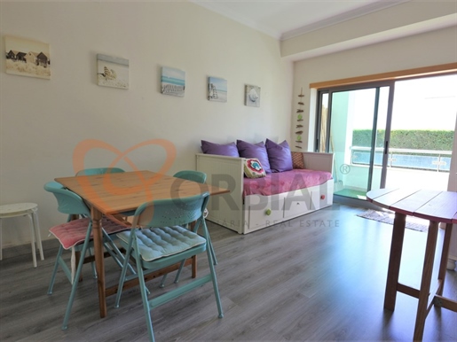 Fantastic 1 bedroom apartment with pool for sale in Albufeira, Algarve.