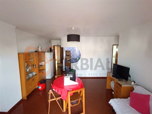 1 bedroom flat for sale in Albufeira with swimming pool.