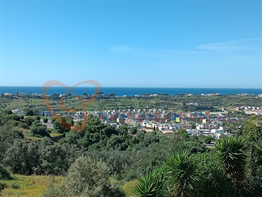 Studio +1 bedroom flat for sale furnished, equipped and decorated with sea view in Albufeira