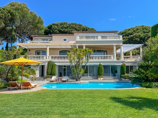Ramatuelle - La Capilla - Villa Beach On Foot - Sea View Villa of 470 m2 - Land of 3000 m2 - 7 bedro