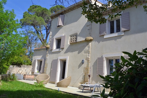 For sale €420,000 - Beautifully renovated pigeon tower (149 m²) with 4 bedrooms, 2 bathrooms and gar