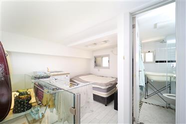 For Sale 3 rooms apartment, Tel Aviv, HaTzafon Hayashan, Motzkin blvd