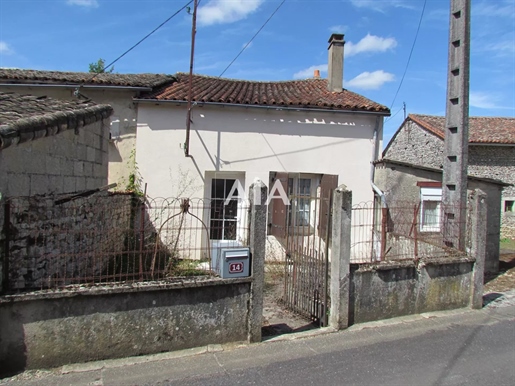 Village house near 7 km of Ruffec