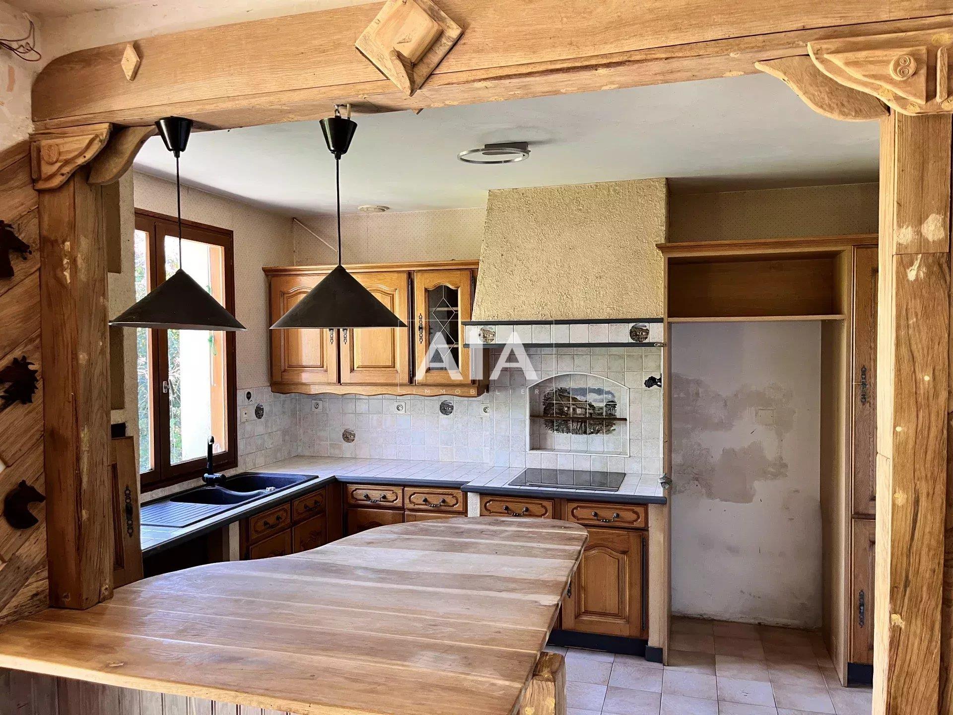 Maison de plain-pied avec sous-sol et plus d’un hectare à la campagne - 128 400€ Hai