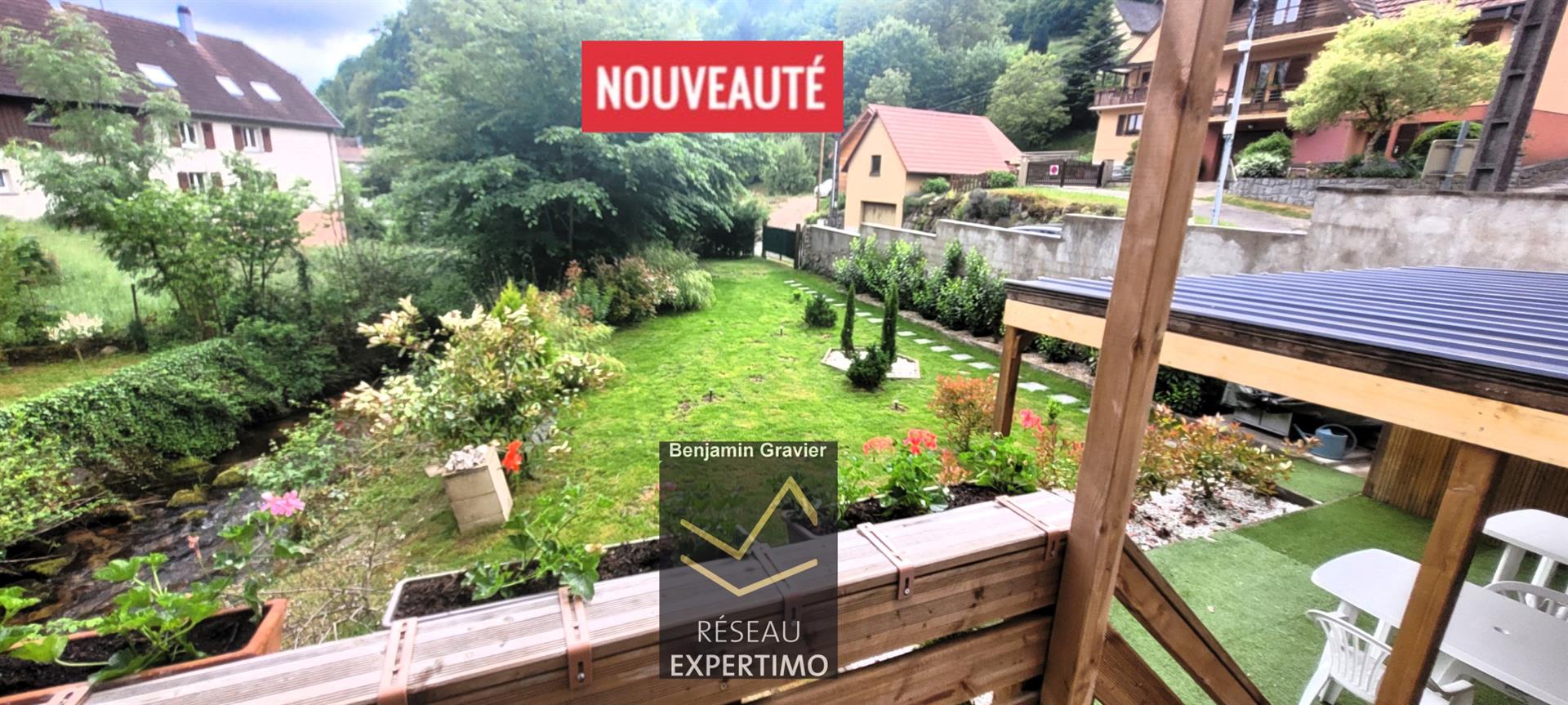Property consisting of 3/4 dwellings, ideal as a main residence and gîte operation