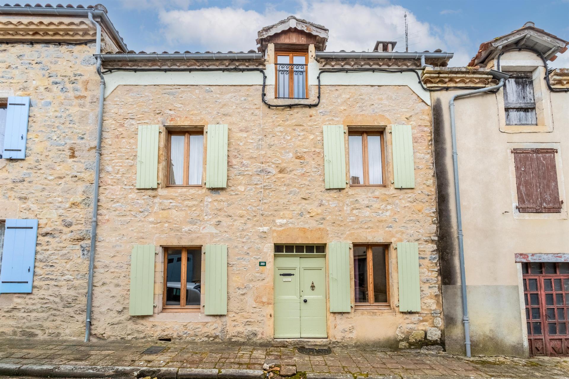 Village house with garden, pool and view