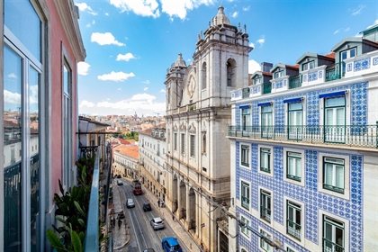 Apartamento, 4 quartos, Santa Catarina, Lisboa