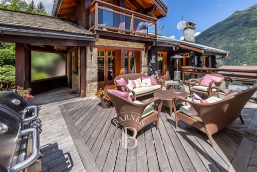 Barnes Chamonix - Les Houches - 4 Bedrooms - Mont Blanc Range Views - Swimming Pool