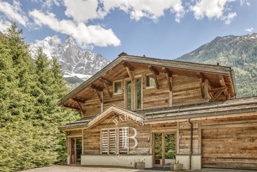 Barnes Chamonix - Les Bois - Chalet 5 Chambres - Magnifique Vues Sur Le Massif Du Mont-Blanc