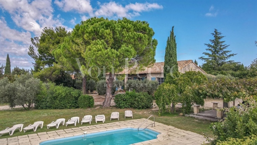 House to be restored in Fontvieille Alpilles