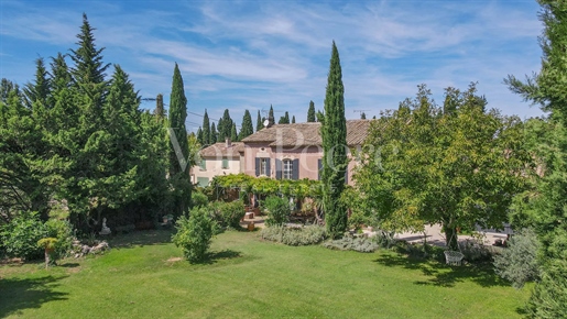Charming Provencal Country House