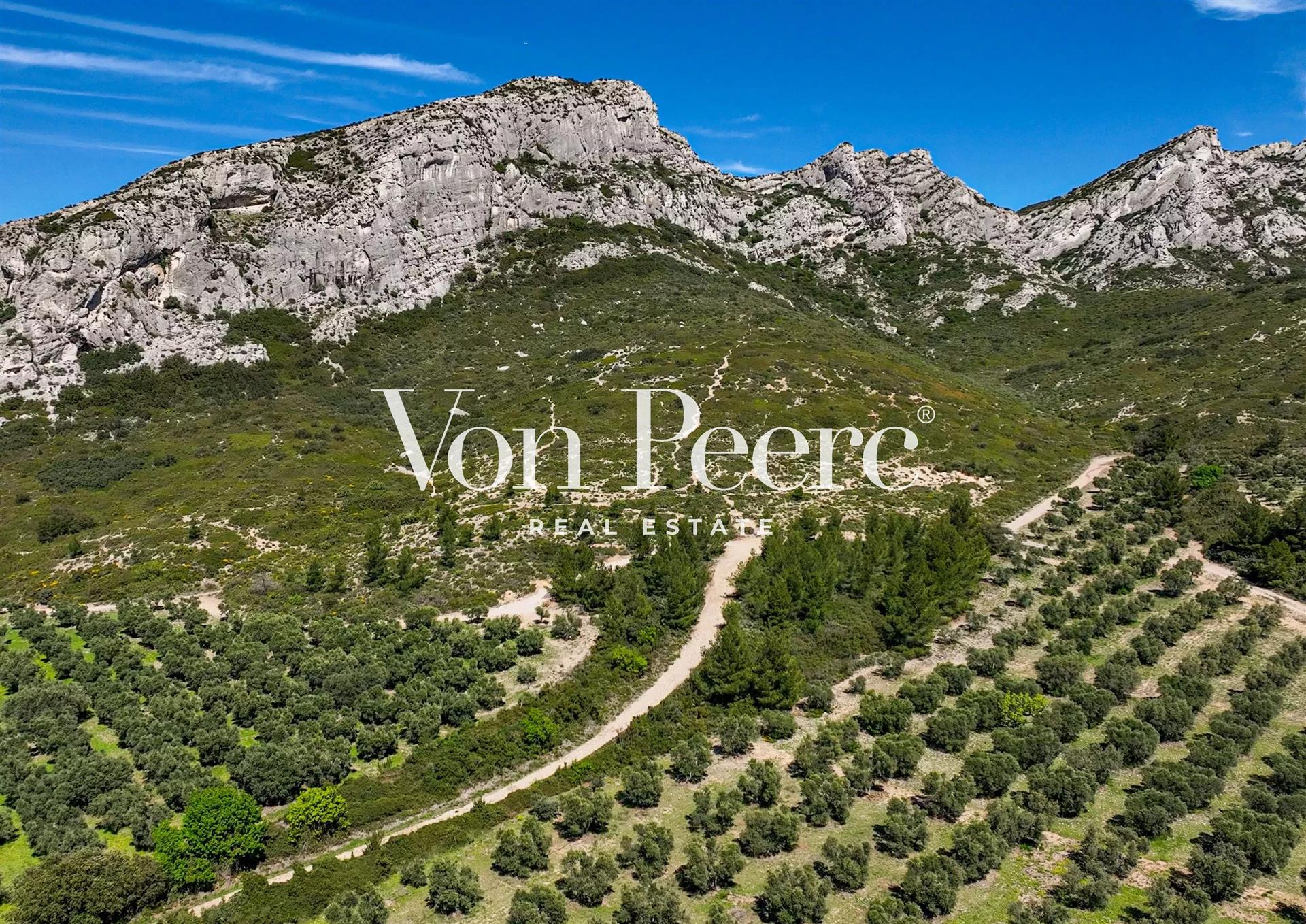 Exceptional Building Plot – Saint-Rémy-de-Provence
