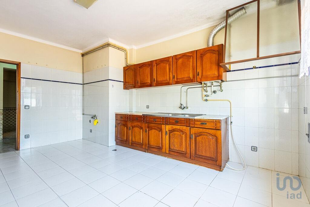 Apartment with 3 Rooms in Rio Maior with 165,00 m²