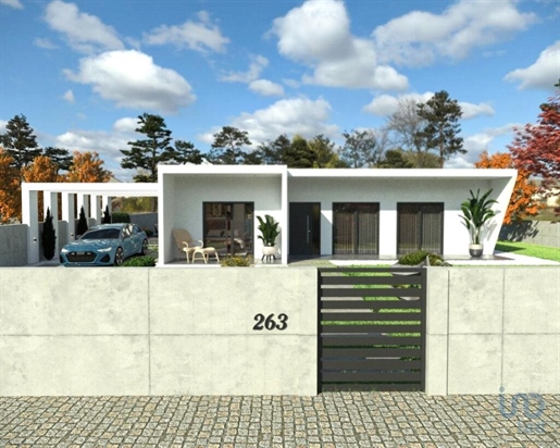 Huis met 3 Kamers in Santarém met 110,00 m²