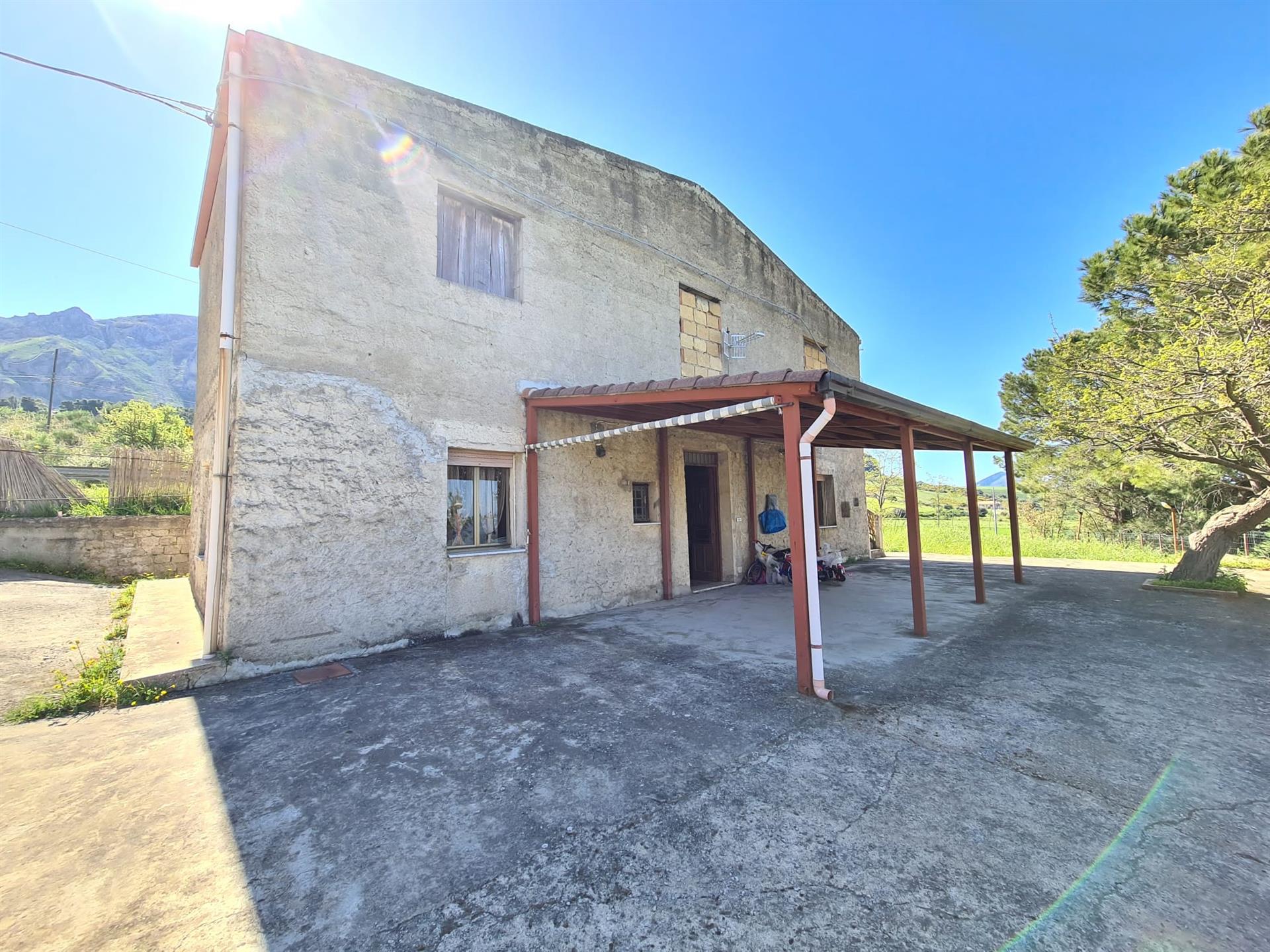 Villa for sale in Collesano