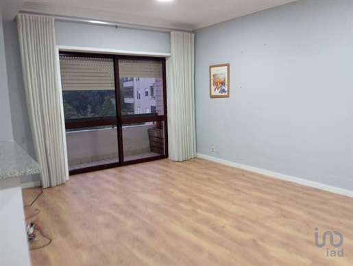 Appartement T1 à Porto de 72,00 m²