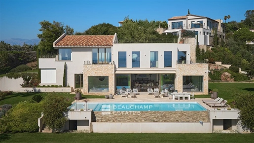 Panoramic Sea View Villa in Cannes
