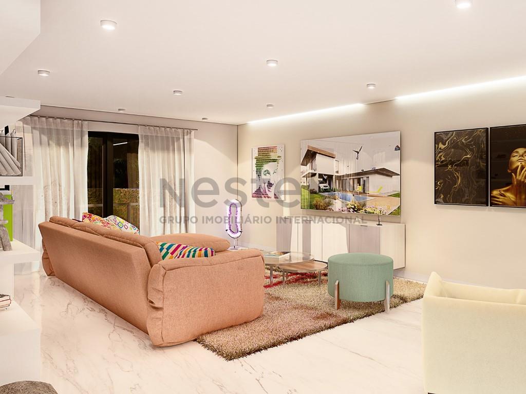 House T-3 with Swimming Pool in Lourinhã