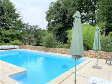 Characterful Quercy stone house with separate gite, pool and stone barn.