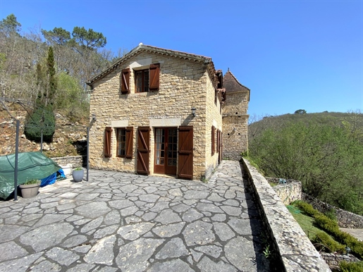 Superb stone house with Pigeonnier and swimming pool