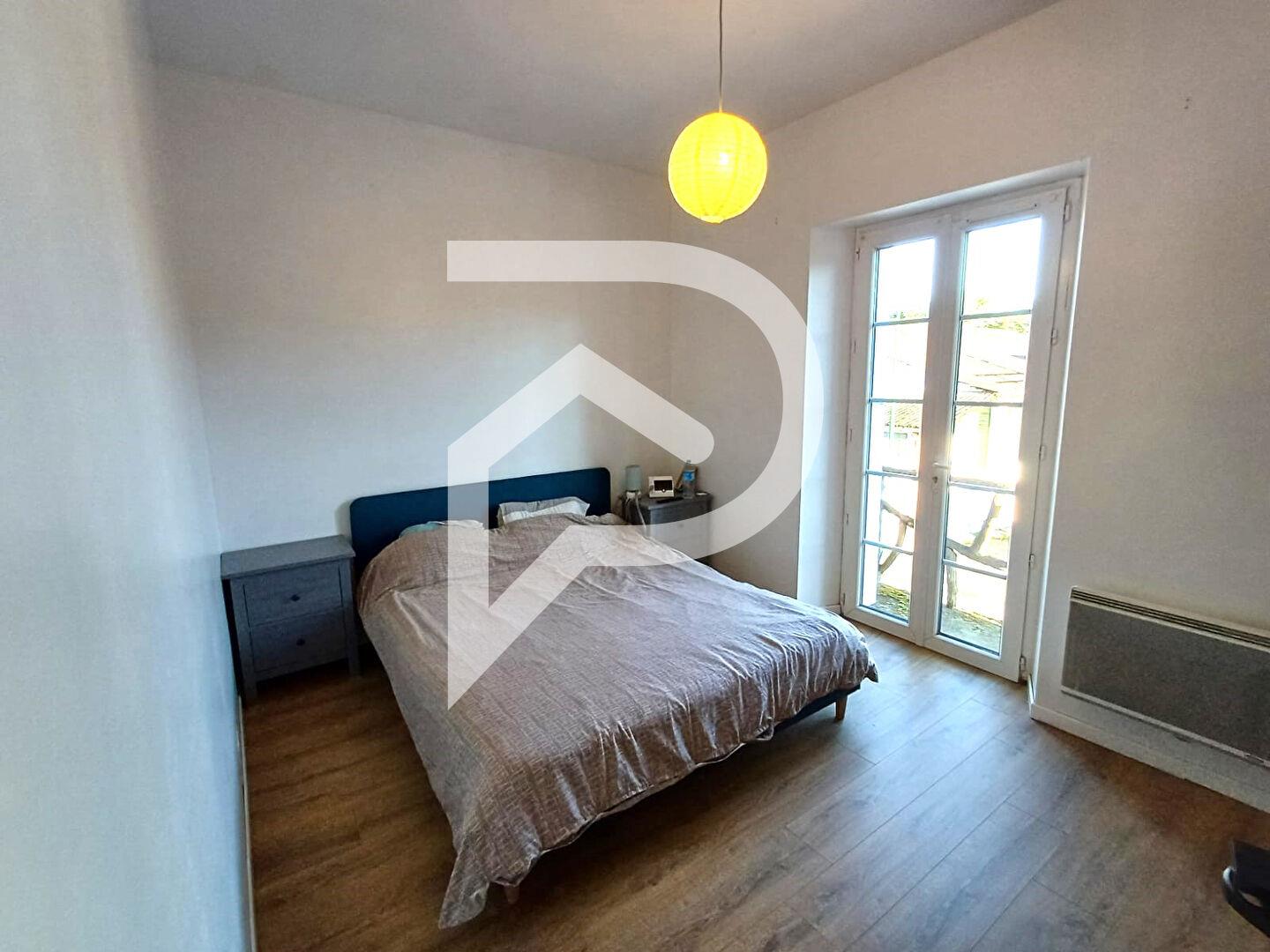 Compra: Vivenda (40300)