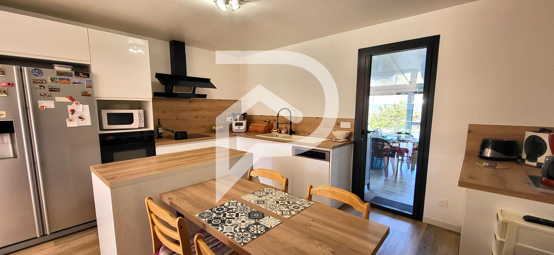 Compra: Vivenda (40300)