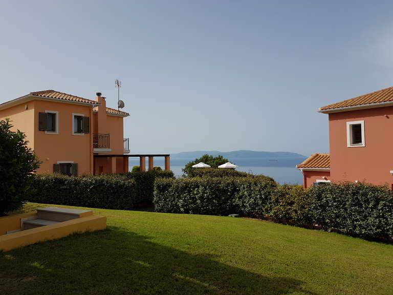 Residence complex 366 sq m, Eleios-Pronnoi