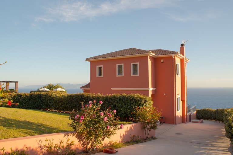 Residence complex 366 sq m, Eleios-Pronnoi
