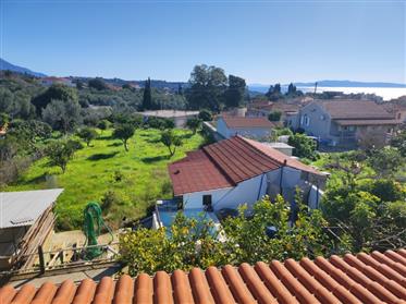 Maison ou villa indépendante 103 m², Leivathos