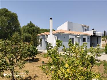 Villa 135 mq, Leivathos