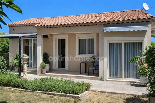 Bonita villa de 110 m² en Regusse (83)